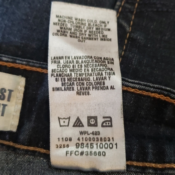 Signature by Levi Strauss at waist bootcut dark wash denim jeans Size 14 - Picture 7 of 8